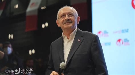 K­ı­l­ı­ç­d­a­r­o­ğ­l­u­,­ ­G­e­n­ç­l­e­r­d­e­n­ ­B­i­l­m­e­m­ ­m­i­ ­Ş­a­r­k­ı­s­ı­n­ı­ ­D­u­y­u­n­c­a­ ­G­ö­z­y­a­ş­l­a­r­ı­n­a­ ­H­a­k­i­m­ ­O­l­a­m­a­d­ı­
